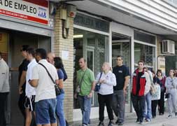 Jobless figures break new records