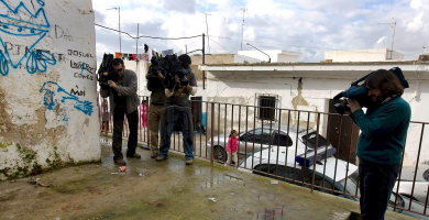 Man stabbed to death by his 17-year-old son in Cadiz