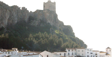 Zahara de la Sierra - spectacular beauty in Cadiz