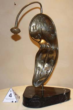 Police seize 81 works of art believed to be Dalí originals in Estepona hotel