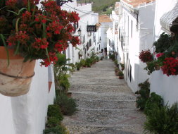 Luxury hotels and golf courses, priority for Axarquía tourism