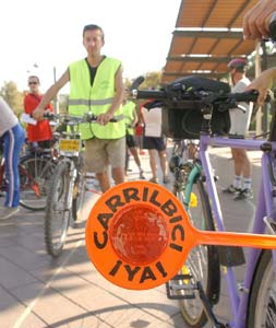 Four towns take first serious step towards a network of cycle lanes