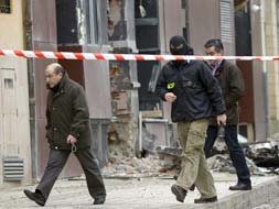 Bomb damages Socialist Party offices in Lazkao