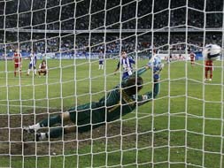 Apo�o misses for the first time this season and Malaga take away one point again