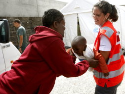 Fifty-seven African migrants, including eight babies, rescued off the coast of Tarifa