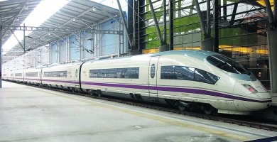 Renfe hopes to attract customers over the summer with new offers and discounts