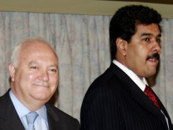Spain and Venezuela to bolster ties with economic accords