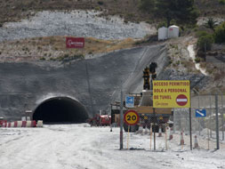 Fresh calls for Government to finish the A-7 motorway