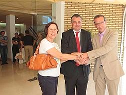 Socialists, IU and independents join forces to run Benalm�dena