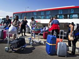 Foreign tourists bring Andalucía more than 730 million euros every month