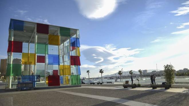 Malaga is to buy the Pompidou's iconic cube