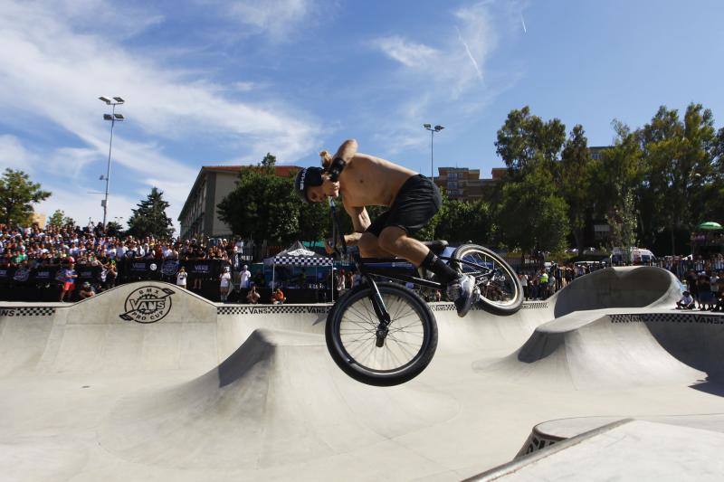 Vans BMX Pro Cup at Rub&eacute;n Alc&aacute;ntara skatepark - in photos