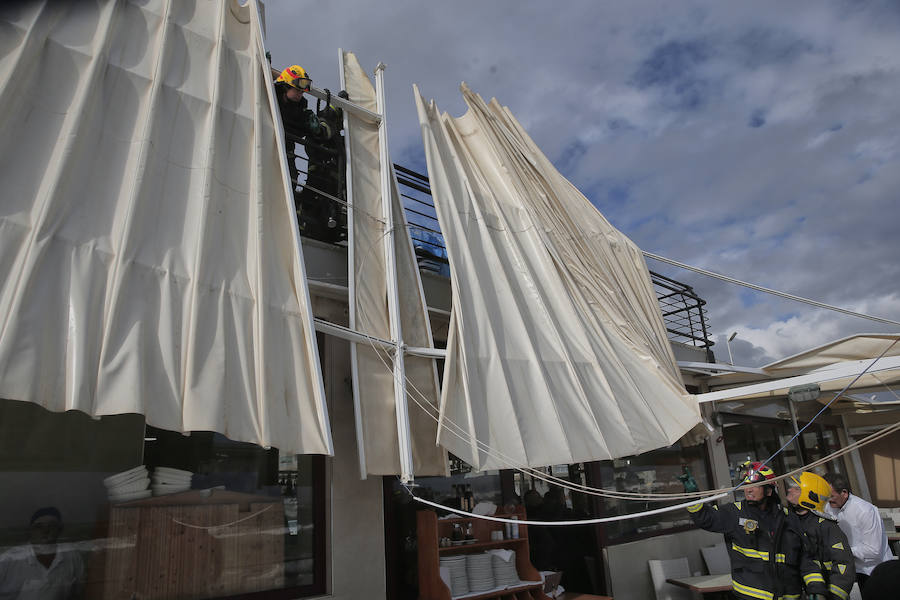 Malaga's windy weather in pictures