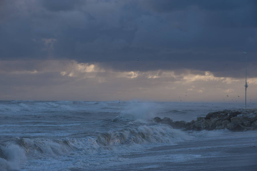 Malaga's windy weather in pictures