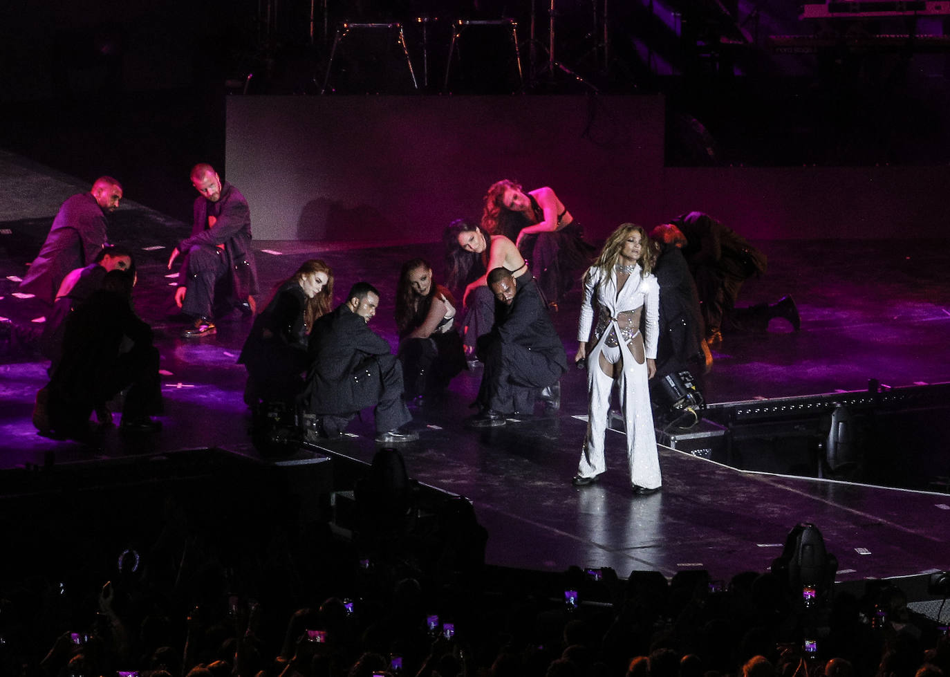 J-Lo exceeds all expectations at Marenostrum